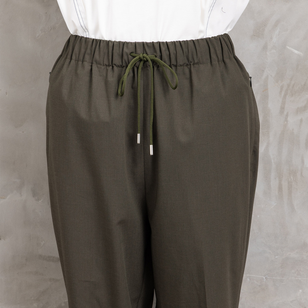 21号(6L~) トロピカルウールセンタープレステーパードパンツ16