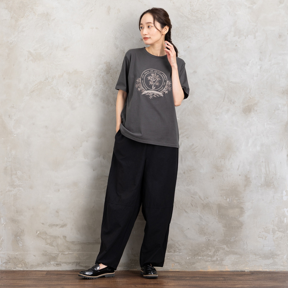 21号(6L~) フラワーエンブレム刺繍Tシャツ10