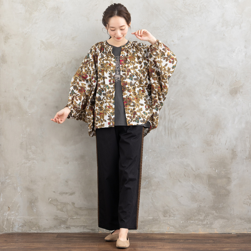 21号(6L~) フラワーエンブレム刺繍Tシャツ3