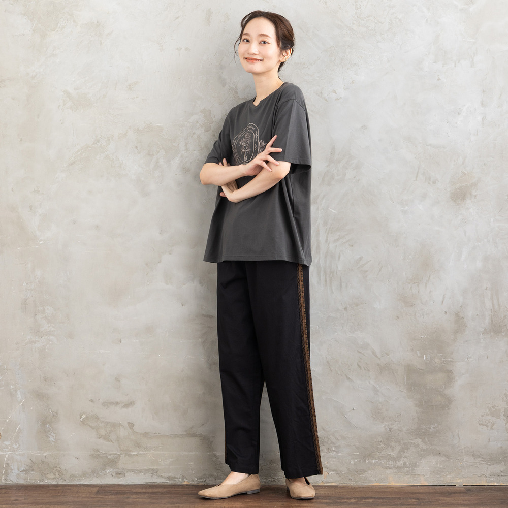 21号(6L~) フラワーエンブレム刺繍Tシャツ5