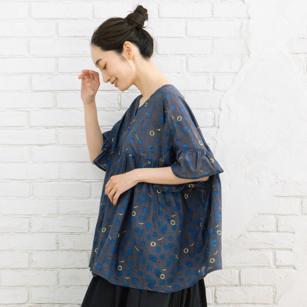 21号(6L~) カモメ×水彩ドットプリント2wayブラウス12