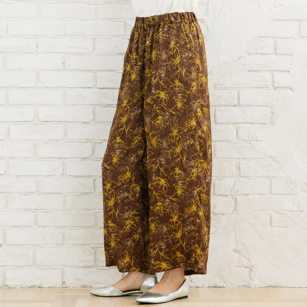 21号(6L~) フラワージャカードワイドパンツ30