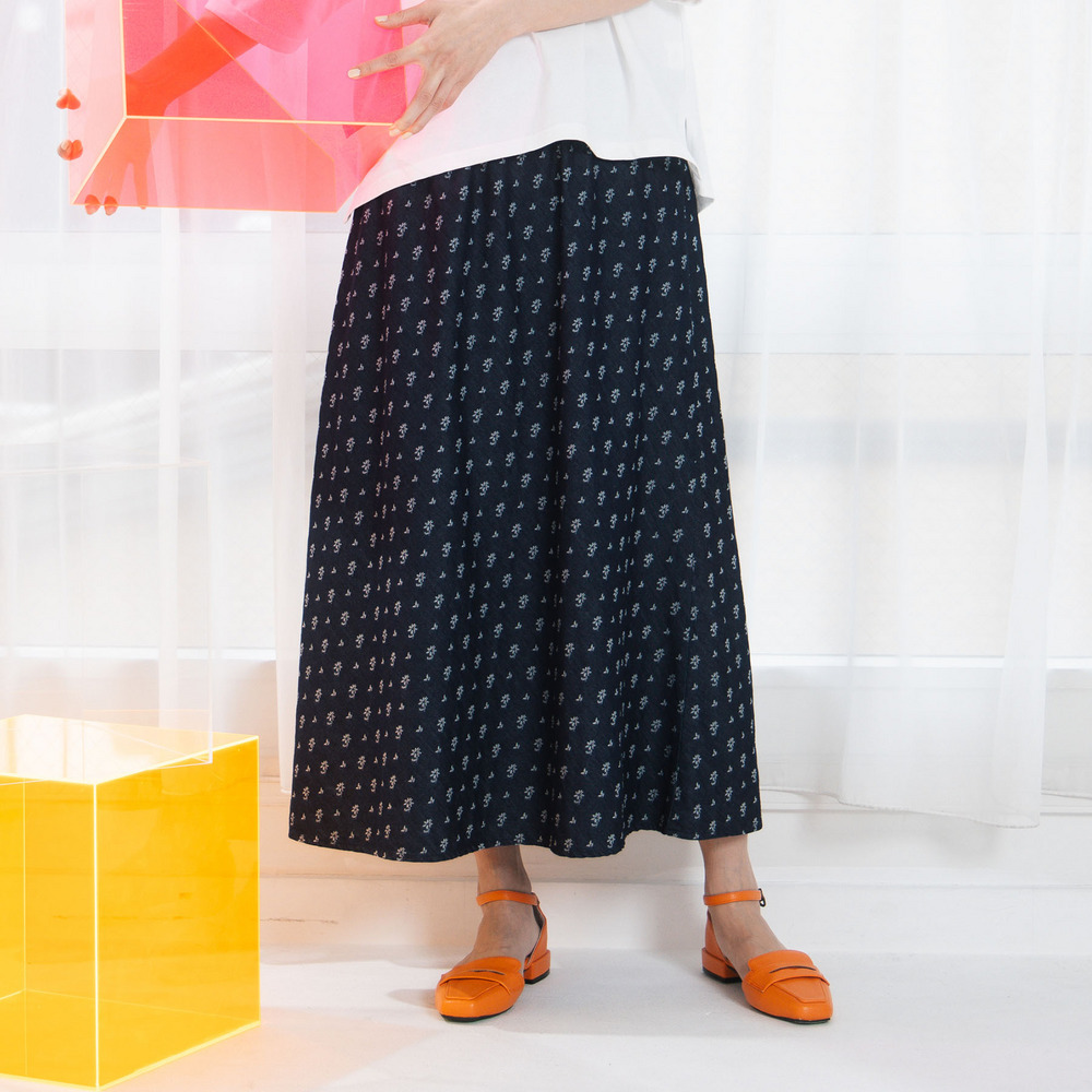 フラワージャカードデニムスカート