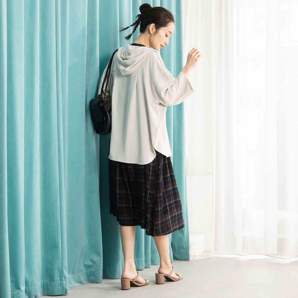 【COOL・UV・防シワ】スムースジョーゼットフーディブルゾン3