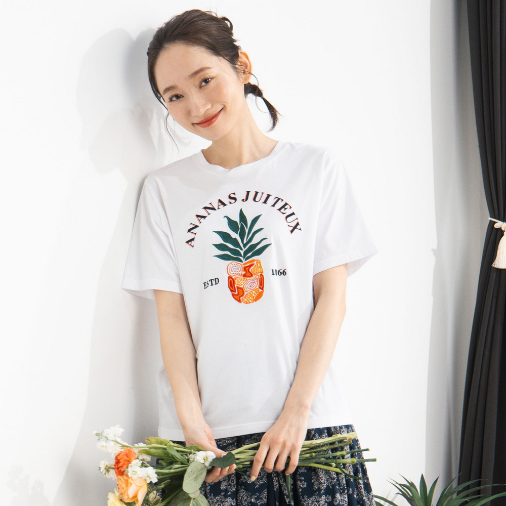 21号(6L～) トロピカルパインエンブロイダリーTシャツ【予約販売限定】