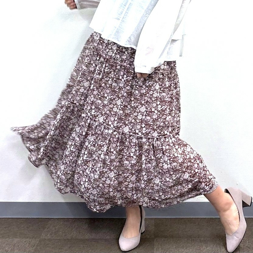 【LL・3L】ボタニカルプリントティアードスカート1