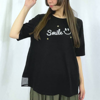 ［3L-7L］スマイルロゴTシャツ 綿混 ラメプリント パールスタッズ メッシュ切替 大きいサイスレディース