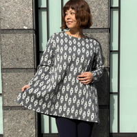 ロボット柄ジャガードチュニック