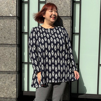 ロボット柄ジャガードチュニック