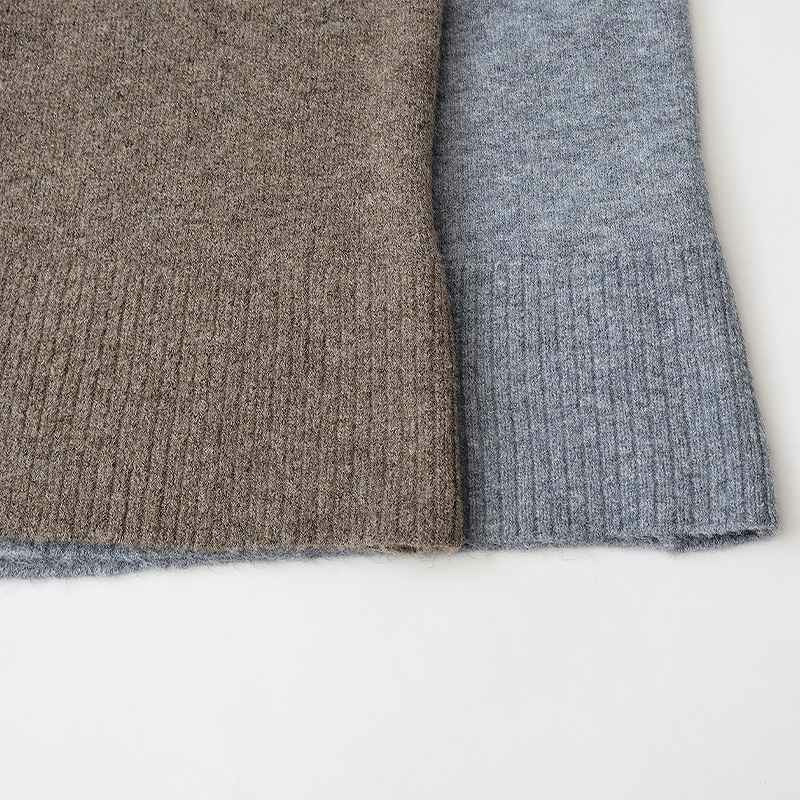 ケーブル切替えハイネックニットワンピース18