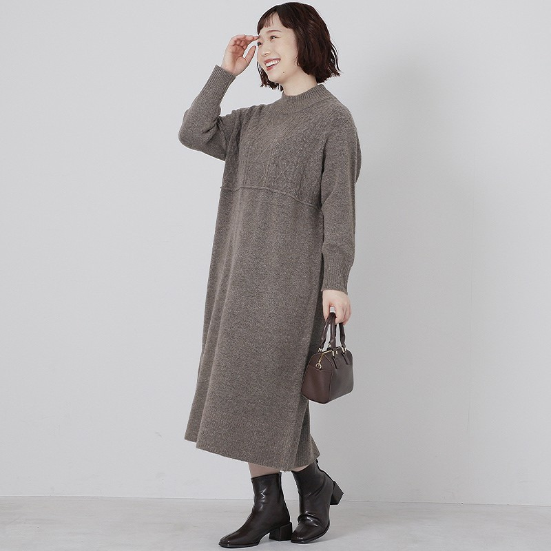 ケーブル切替えハイネックニットワンピース6