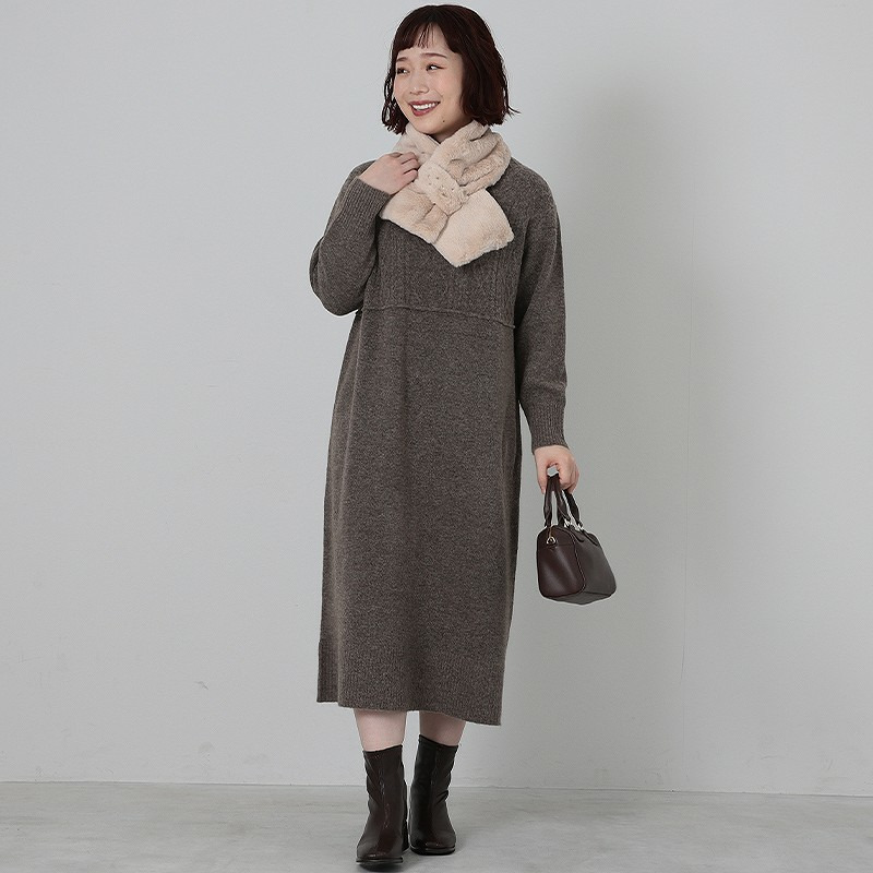 ケーブル切替えハイネックニットワンピース8