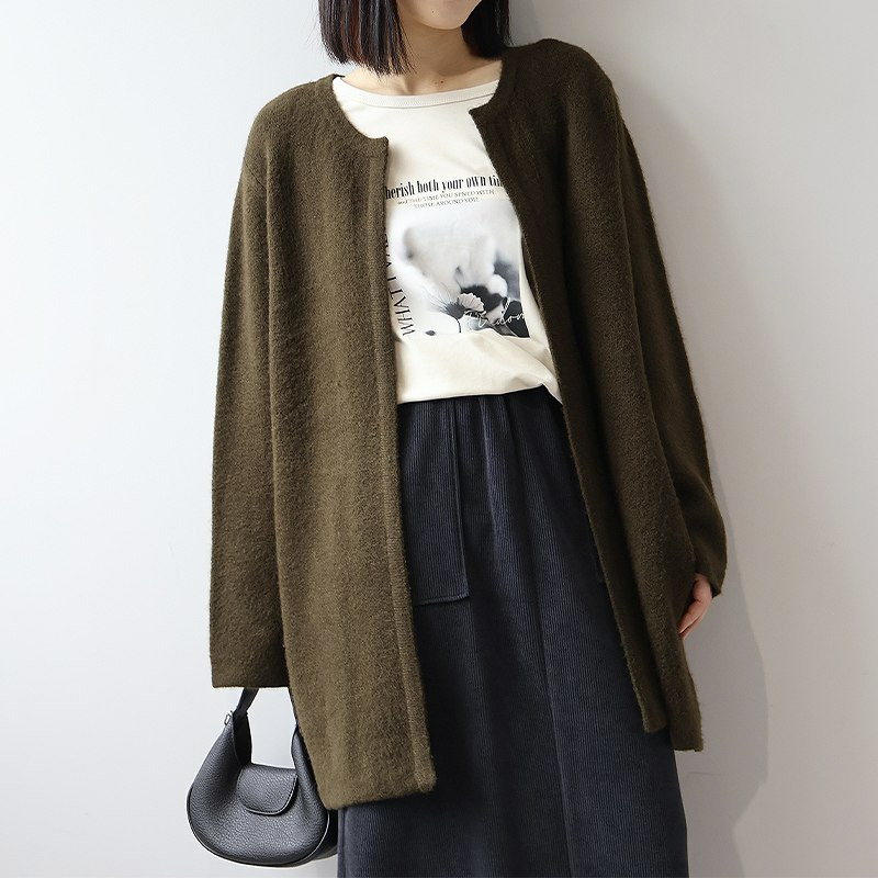 【WEB/一部店舗限定】 フワモチノーカラーニットジャケット3