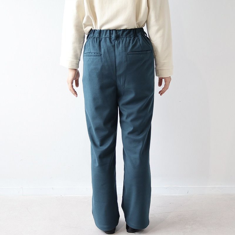 柔らかニットストレートパンツ12