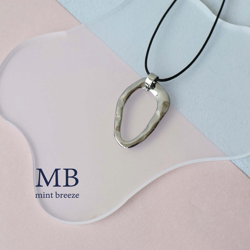 コードリングネックレス