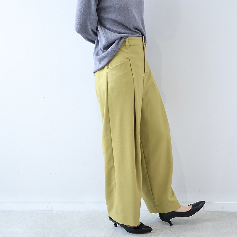 サキソニータックワイドパンツ3