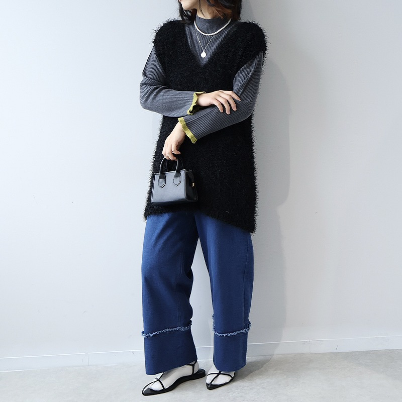 配色リブニットハイネックニット4