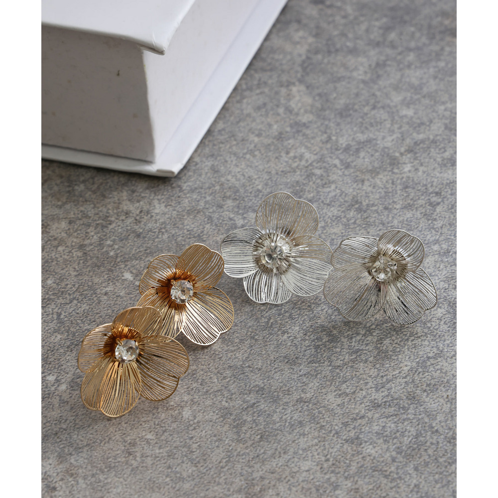 フラワーモチーフイヤリング 1