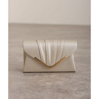 ラメグロウプリーツクラッチ