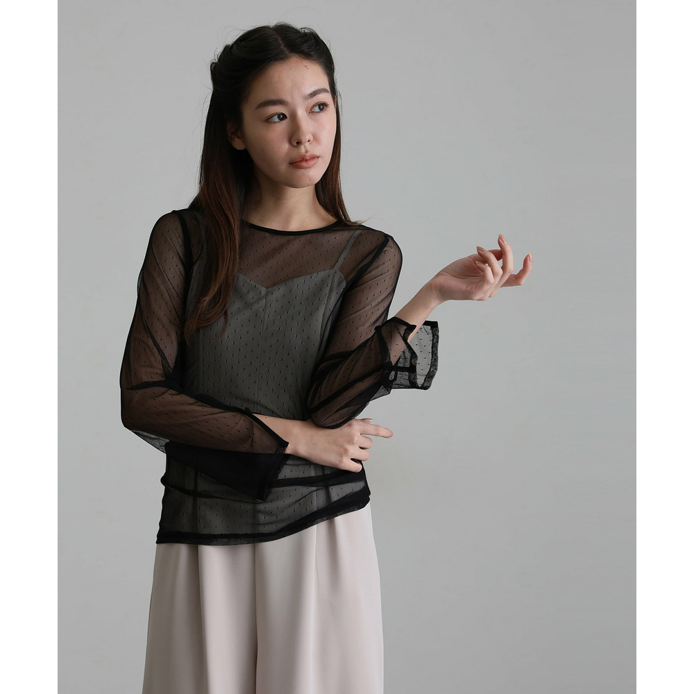 袖スリットシアートップス1