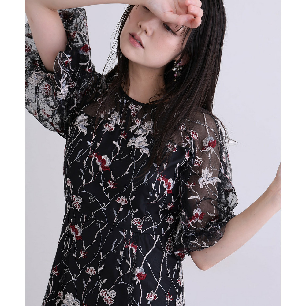 フローラル刺繍シアードレス