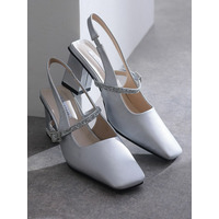 スクエアトゥグリッターストラップパンプス