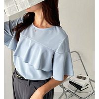 ラッフルフリルフレアースリーブＴブラウス