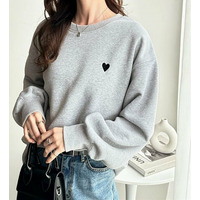 【新色追加】秋にぴったり。ロゴ＆ハート刺しゅう裏起毛スウェット