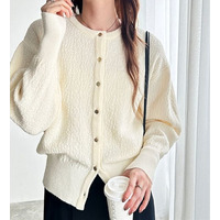 ゴールドボタン表面感クルーネックカーディガン