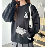 サガラ刺繍裏起毛スウェット