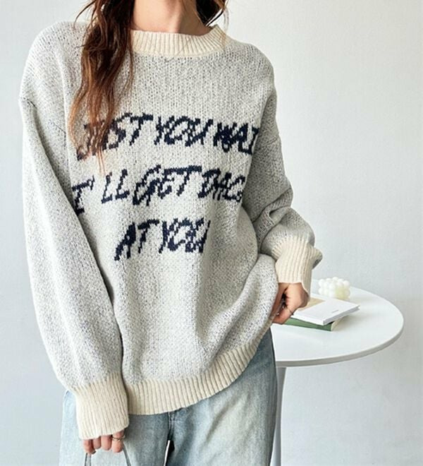 配色ロゴジャガードニット3