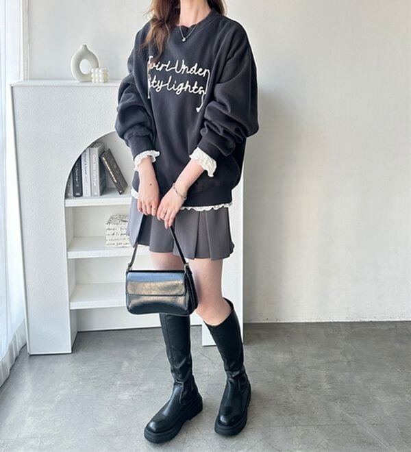 《FIRSTMOODコラボ》コードロゴ刺繍オーバーサイズ裏起毛スウェット5