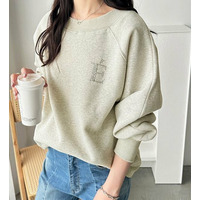 ビジューワッペンボートネックスウェット