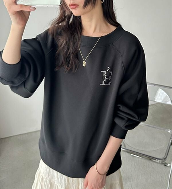 ビジューワッペンボートネックスウェット1