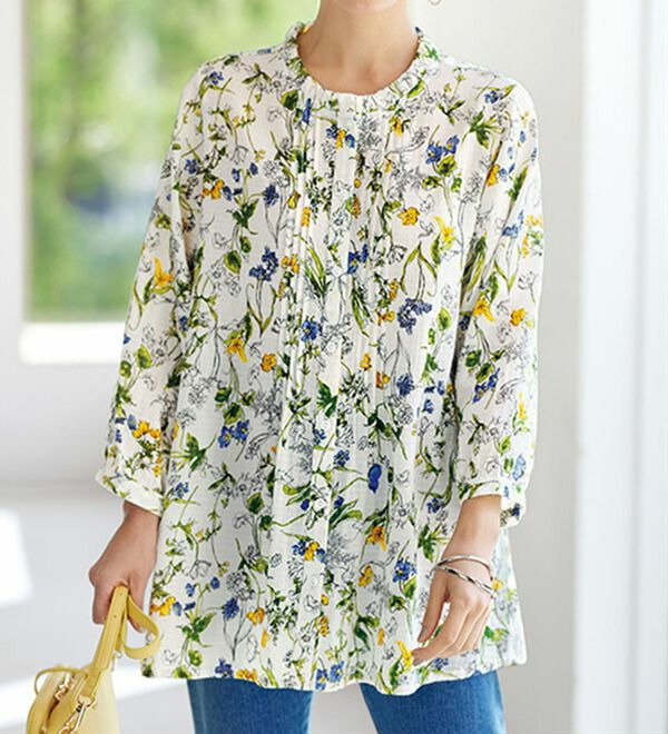 ナチュラル柄プリントブラウス　　　　　　  