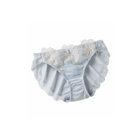 ＬＭ気分も上がるご褒美レースショーツ