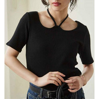 ホルターネックリブトップス