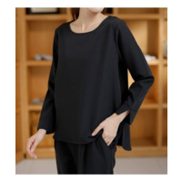 〈２点セット〉（バックボタン）楽してきれい見え！セットアップ　大きいサイズ レディース