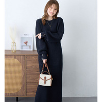 袖パールゆるニットワンピース