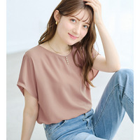 【イージーケア】パール調ボタンデザインブラウス