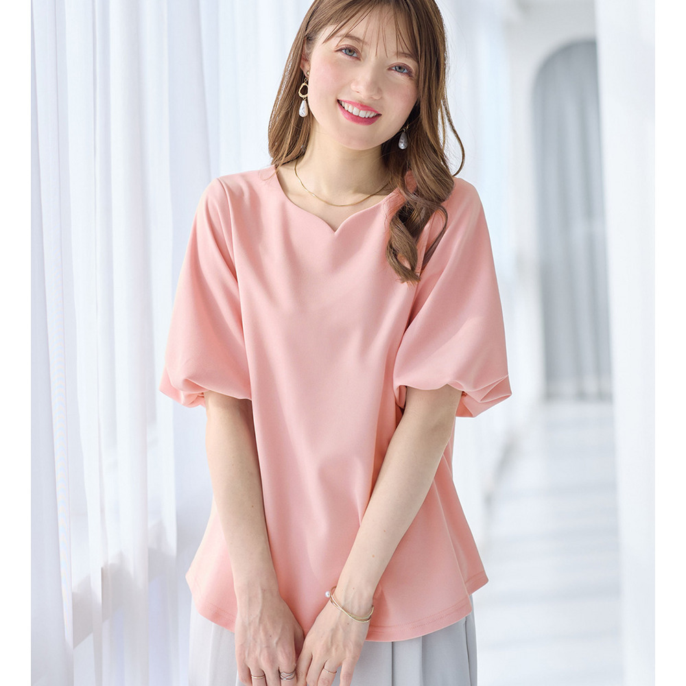 ＜６つの機能付＞パフ袖ハートネックブラウスＴシャツ