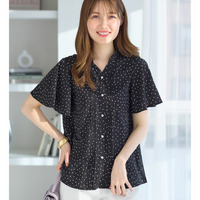 ピンタックブラウス