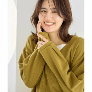 あったかレイヤード風Vネックトップス11