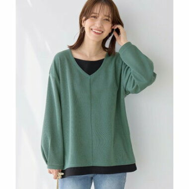 あったかレイヤード風Vネックトップス15