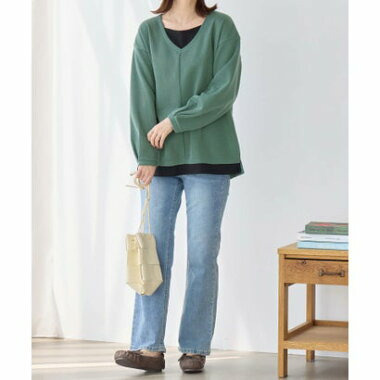 あったかレイヤード風Vネックトップス16