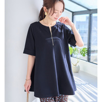 ひんやり＆シワになりにくい　エンボス素材Ａラインチュニック