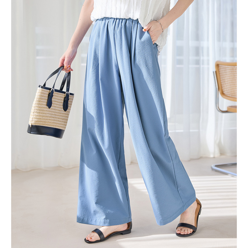 風が通り抜ける！サッカーワイドパンツ