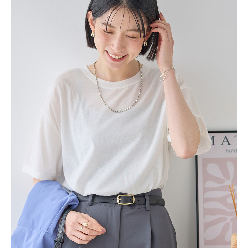 ほんのり透け感綿混セミシアートップス1