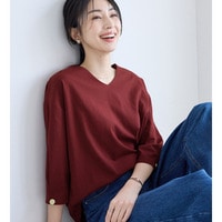 着痩せを纏う！袖ゴールドボタン7分袖Vネックトップス