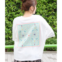 エンブロイダリータッチシピボプリントTシャツ